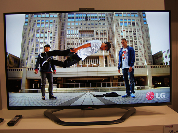ASCII.jp：スマホとの相性が一番いい!? 「LG Smart TV」登場