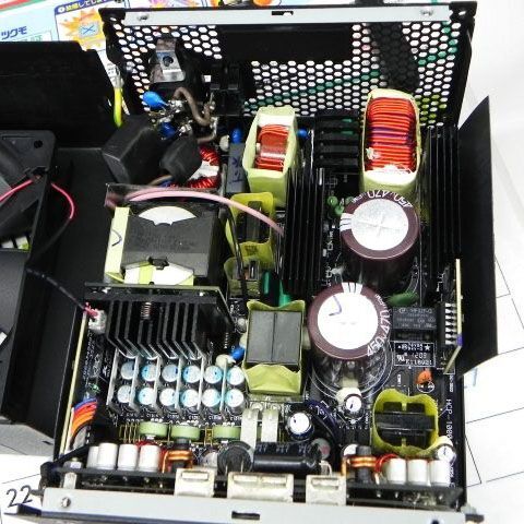 ASCII.jp：Antec製の1000WハイエンドPLATINUM電源ユニット