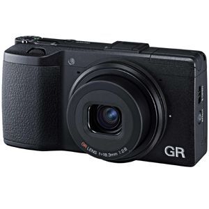 ASCII.jp：APS-Cセンサー搭載の新生「GR」が登場！