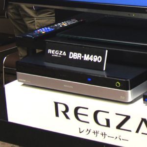 ASCII.jp：BS/CSにも対応！ 8chの全録ができる新「REGZAサーバー」 (1/3)