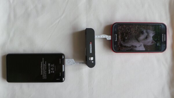 USB充電池から実際に筆者の日常使いのGALAXY S 4に充電してみた