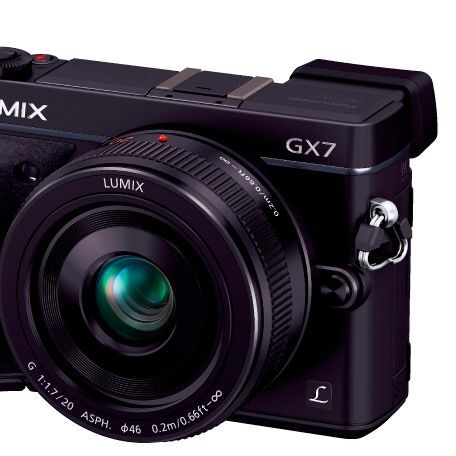 ASCII.jp：276万画素のEVF＆新16Mセンサー搭載のLUMIX「GX7」