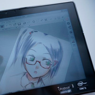 ASCII.jp：dynabook V713はCLIP STUDIO PAINTのタッチUIをフル活用できる (1/2)