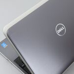 6セルバッテリー標準搭載で外出のお供にも頼もしい「Inspiron 15R」