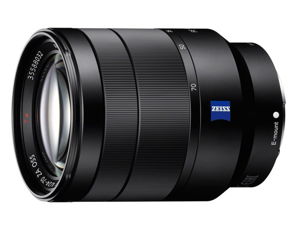 「SEL2470Z」（24-70mm F4）はカールツァイス「Tessar T*」レンズを採用。光学手ブレ補正機能を備える。希望小売価格は13万2300円 