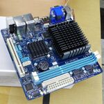 ASCII.jp：ファンレス動作も可能な「Celeron 1037U」搭載ベアがShuttleから
