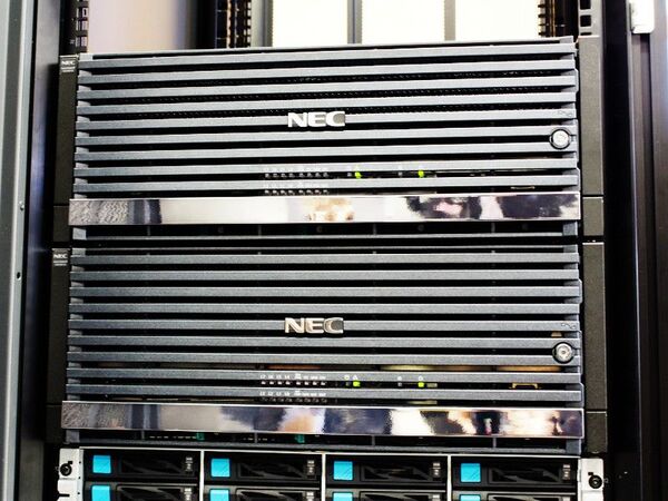 ASCII.jp：NEC、最新Xeonと独自RAS技術の基幹IAサーバ「NX7700x」発売