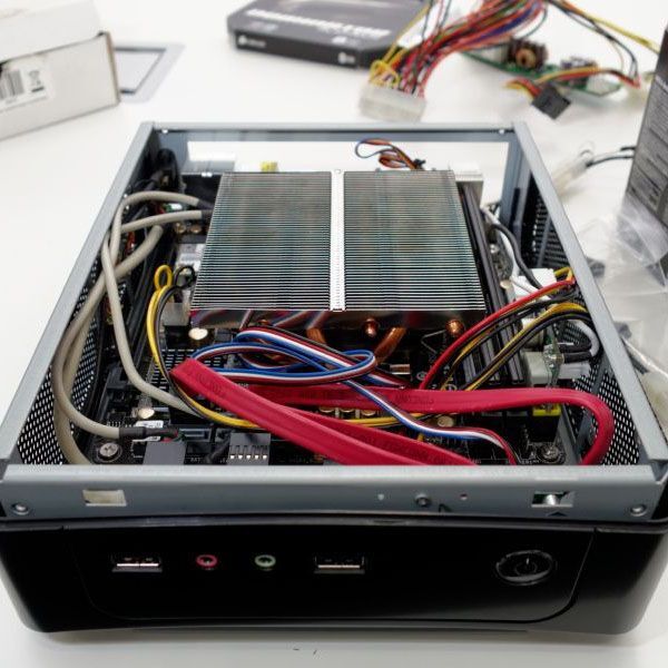 KaveriとMini-ITXで今どきの小型PCを自作