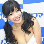 ミス東スポ2014グランプリ藤田恵名が女豹のポーズで迫る！