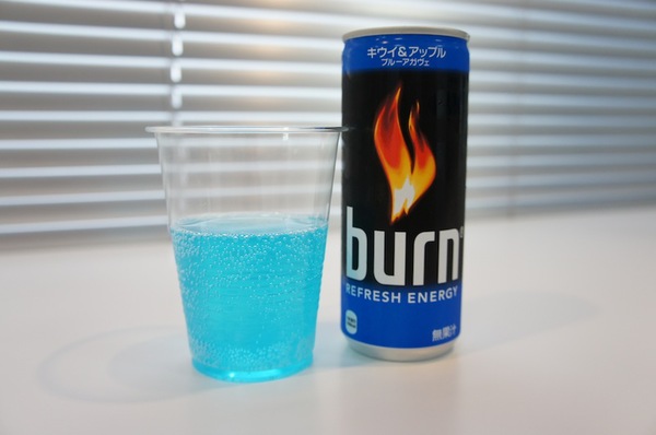 Ascii Jp 缶も中身も真っ青 エナジードリンク Burn の新作登場