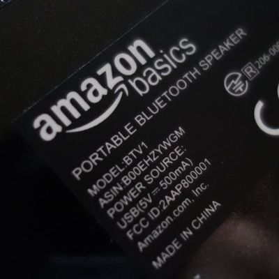 ASCII.jp：5000円のAmazon Bluetoothスピーカーは初めての人におススメ