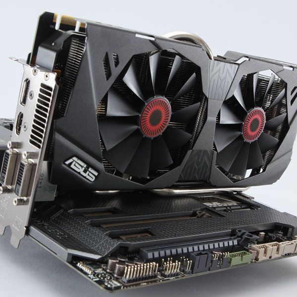 ASCII.jp：GTX 780搭載でセミファンレス！ 静音VGAの革命児ASUS「STRIX」 (1/4)