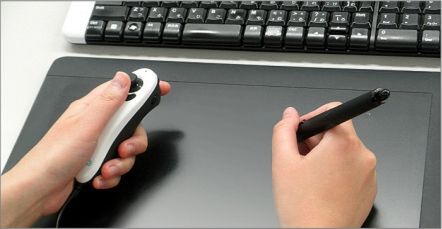 Ascii Jp セルシス ペンタブレットでのお絵描き作業用左手デバイスを発売