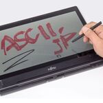 ワコム製デジタイザーを内蔵した「LIFEBOOK TH WT1/P」のペン入力をチェック