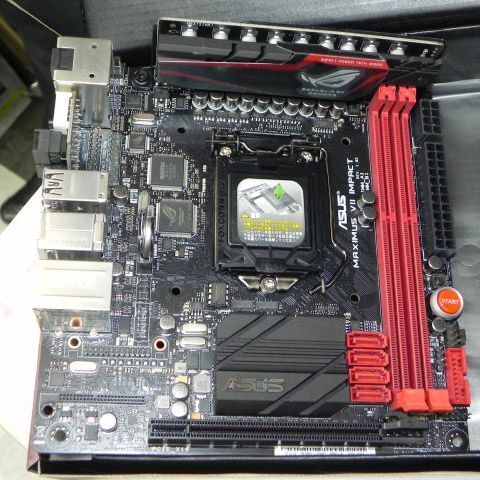 ASCII.jp：Z97搭載のASUS製Mini-ITXマザー「MAXIMUS VII IMPACT」