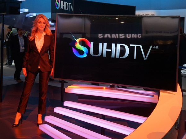 「SUHD TV」として自社の4Kテレビの高精細・高画質をアピールするサムスン