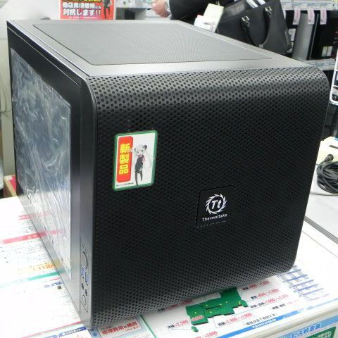 ASCII.jp：Thermaltakeの積み重ねて使えるキューブ型PCケース