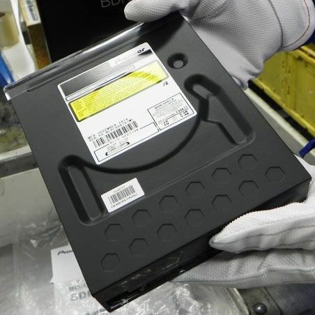 ASCII.jp：音楽再生に最適なパイオニア製BDドライブ「BDR-S09J-X」が発売