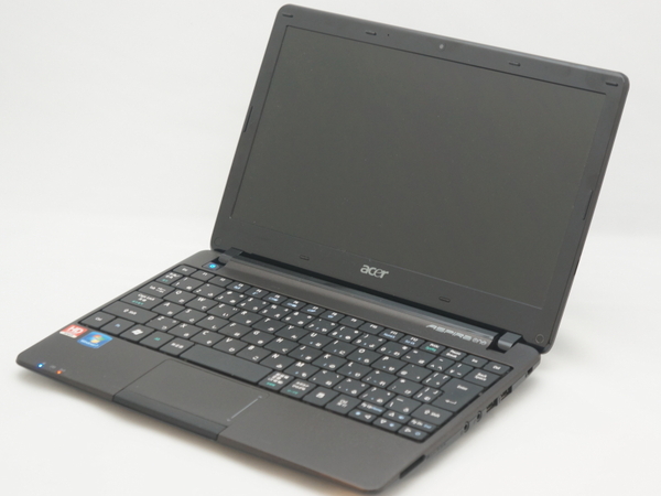 2011年発売の「Acer Aspire One AO722」。およそ3万円で購入できた格安ネットブックだ
