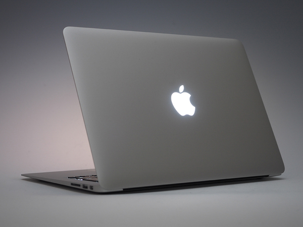 ASCII.jp：今こそ「MacBook Air」が買い時！ 新13インチは完成度が高い 