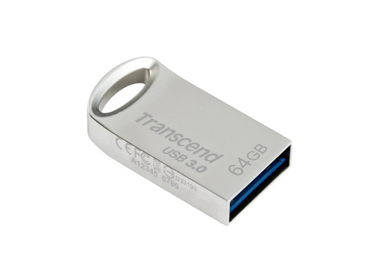 トランセンド「JetFlash 710」はUSB 3.0に対応した超小型USBメモリー。容量は64/32/16/8GBの4種。サイズは幅12.2×奥行き22.4×高さ6mm、重量は3.3g。実売価格は64GBモデルで5000円前後となっている