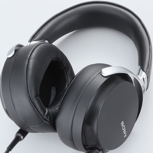 SALE安い SONY - mdr-z7 ヘッドホンの通販 by the shop｜ソニーなら