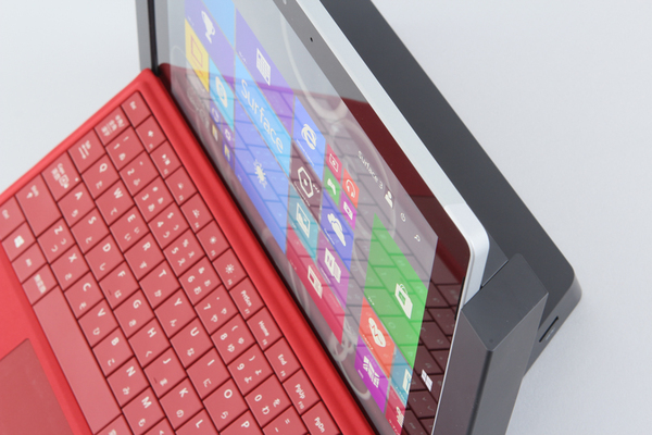 ASCII.jp:今日発売! 大注目の「Surface 3」を詳細レビューだ!! (1/7)