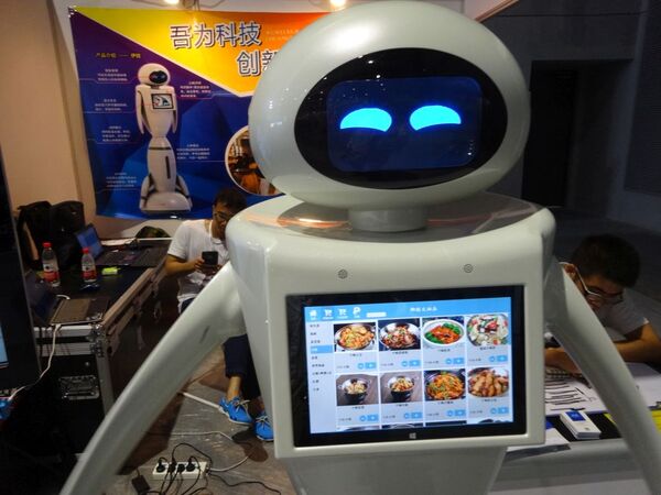 レストランでの採用が多そう。つまりロボットレストランが中国中にできそうだ