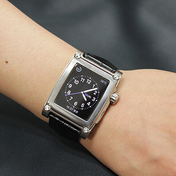 Ascii Jp Apple Watchをプレミアムな腕時計にドレスアップさせるケース