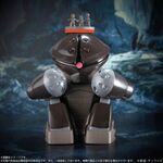 ASCII.jp：バンダイ、ノリタケ製「マ・クベの壺」を発売