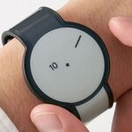 ソニーの電子ペーパー腕時計「FES Watch」、一般販売へ