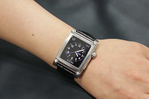 ASCII.jp：Apple Watchをプレミアムな腕時計にドレスアップさせるケース