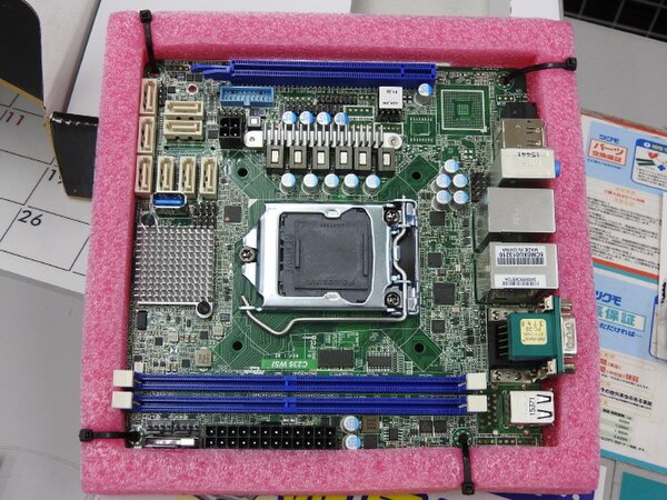 ASROCK RACK C236 WSI Mini-ITXサーバM/Bスマホ/家電/カメラ
