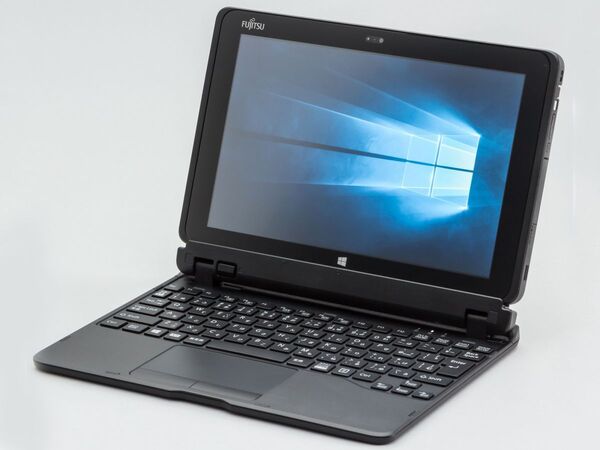 ASCII.jp：富士通の新防水タブ「arrows Tab WQ2/X」