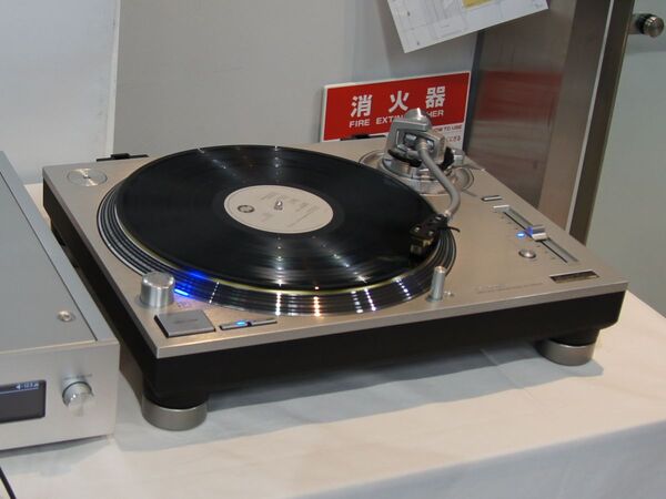 アナログレコードが再ブレーク!? パナソニックなど3社がプロジェクトを