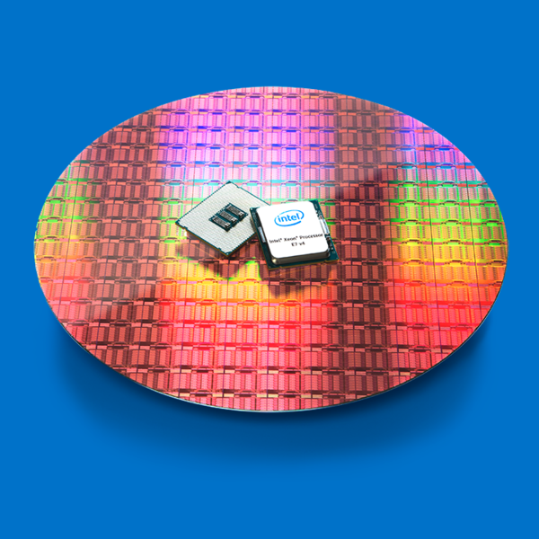 ASCII.jp：Broadwell-EXは最大24コア/48スレッド動作！Xeon E7-8800