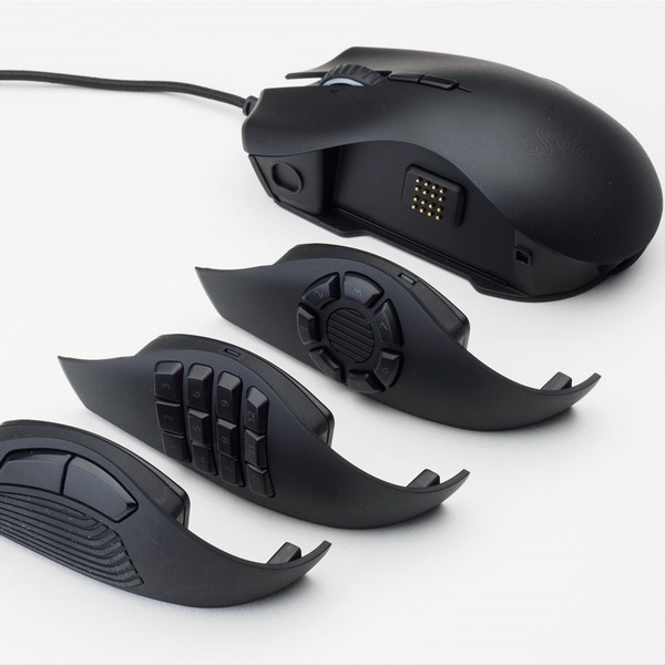 ASCII.jp：ボタン配置を着せ替えできるPCゲームマウス「Razer Naga 