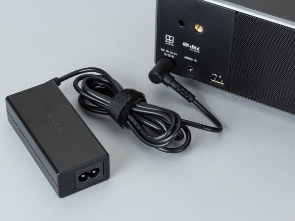ソニー ワイヤレススピーカー SRS-ZR7 : Bluetooth/Wi-Fi/ハイレゾ対応