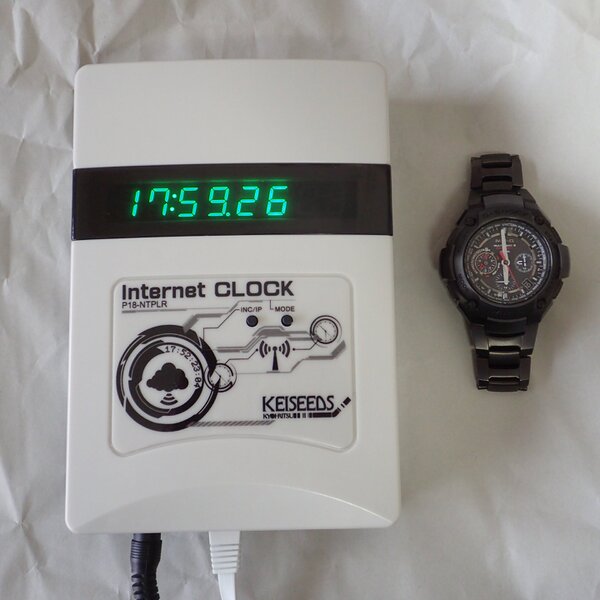 カシオの「MR-G」電波腕時計と見事に合っている。以前は、運がいいと電波を拾う程度だったが100％確実に拾うようになった