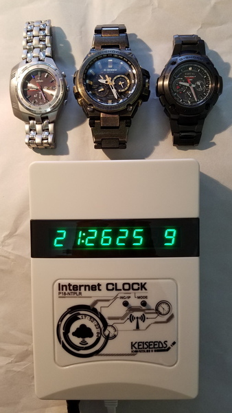 NTP対応時計を導入後、我が家の電波時計は20数台、すべて完璧な日本標準時を表示するようになった。これは凄い変化だ
