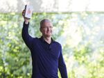 アップル、iPhone10億台販売達成を発表