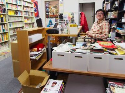 馬鹿じゃないのと言われても、楽しい。エアコレクションの魅力を『無限の本棚』著者に聞く