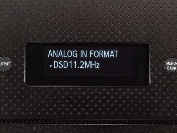 アナログ入力時のデジタルフォーマットは、DSD11.2MHzなど自由にサンプリング周波数を選択できる