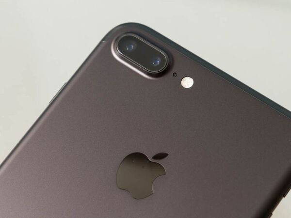 Iphone 7 Plusにはどうしてカメラが2つあるの 週刊アスキー