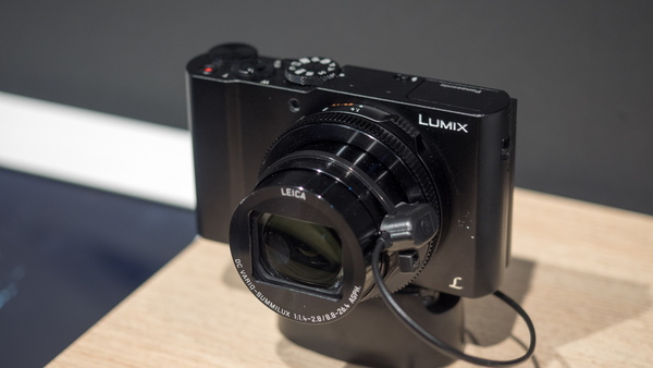 約2010万画素の1インチセンサーを搭載したパナソニック｢LUMIX LX9｣