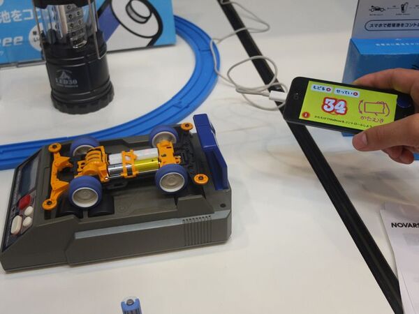これぞおもちゃの未来、乾電池型IoT「MaBeee」をCEATEC 2016で体験！