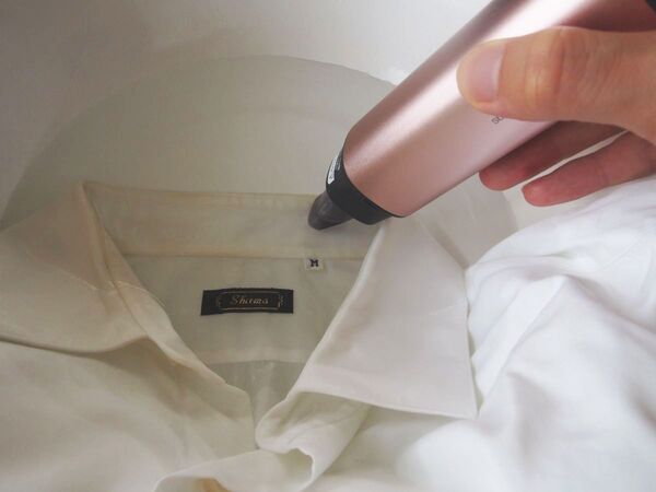 Ascii Jp 1年放置したシャツの汚れが落ちた シャープ超音波ウォッシャーuw A1