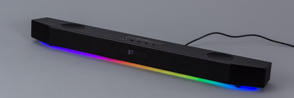 ライティングシステム「Aurora Reactive」を採用しており、1680万色の再現に対応。Sound Blaster Connectソフトウェアで色合いや発光パターンを変更できる