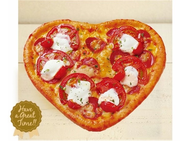 Ascii Jp バレンタインにおすすめ ピザーラのサラミたっぷり ハートピザ