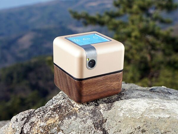 ジェスチャー操作の小型ロボ「PLEN Cube」の資金募集開始